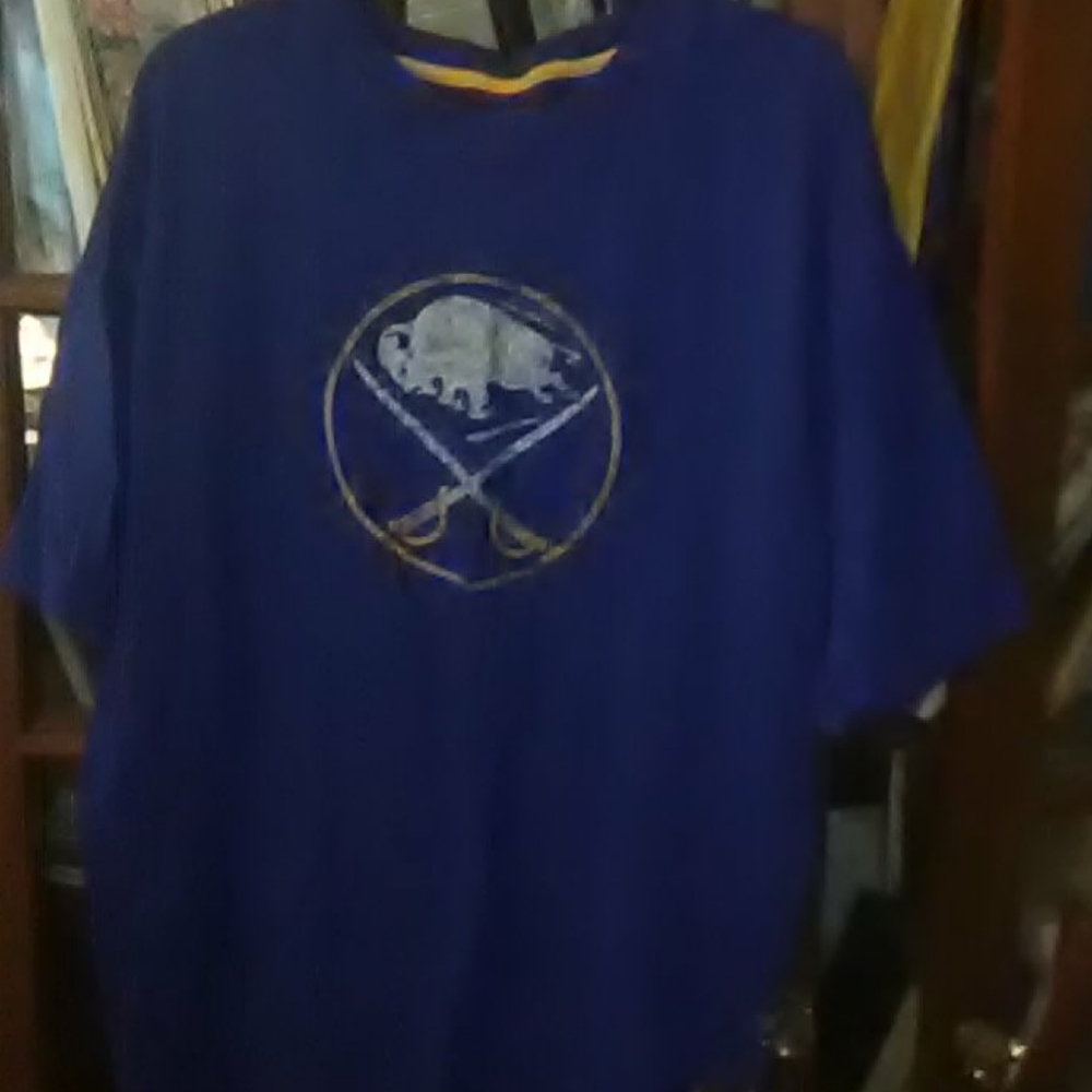 Vintage Blue buffalo sabers shirt